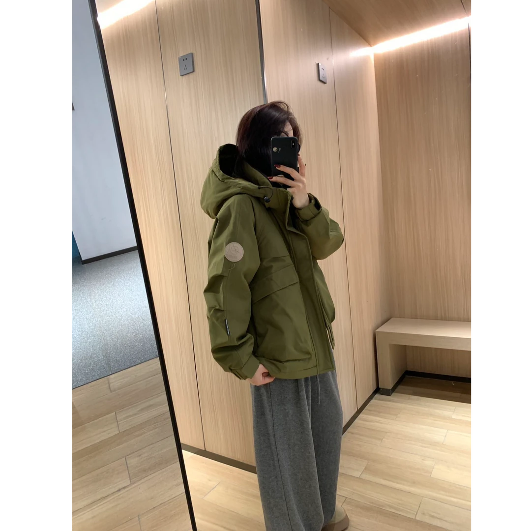 仓美美女装-《全家服》冲锋衣设计羽绒服（卡码推荐拍大！）