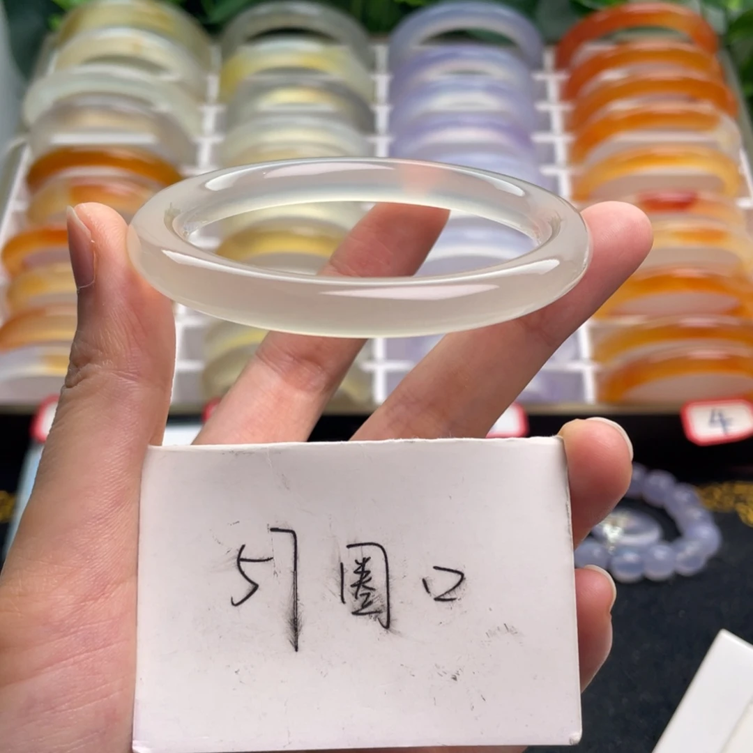 玛瑙/玉髓手镯未镶嵌49