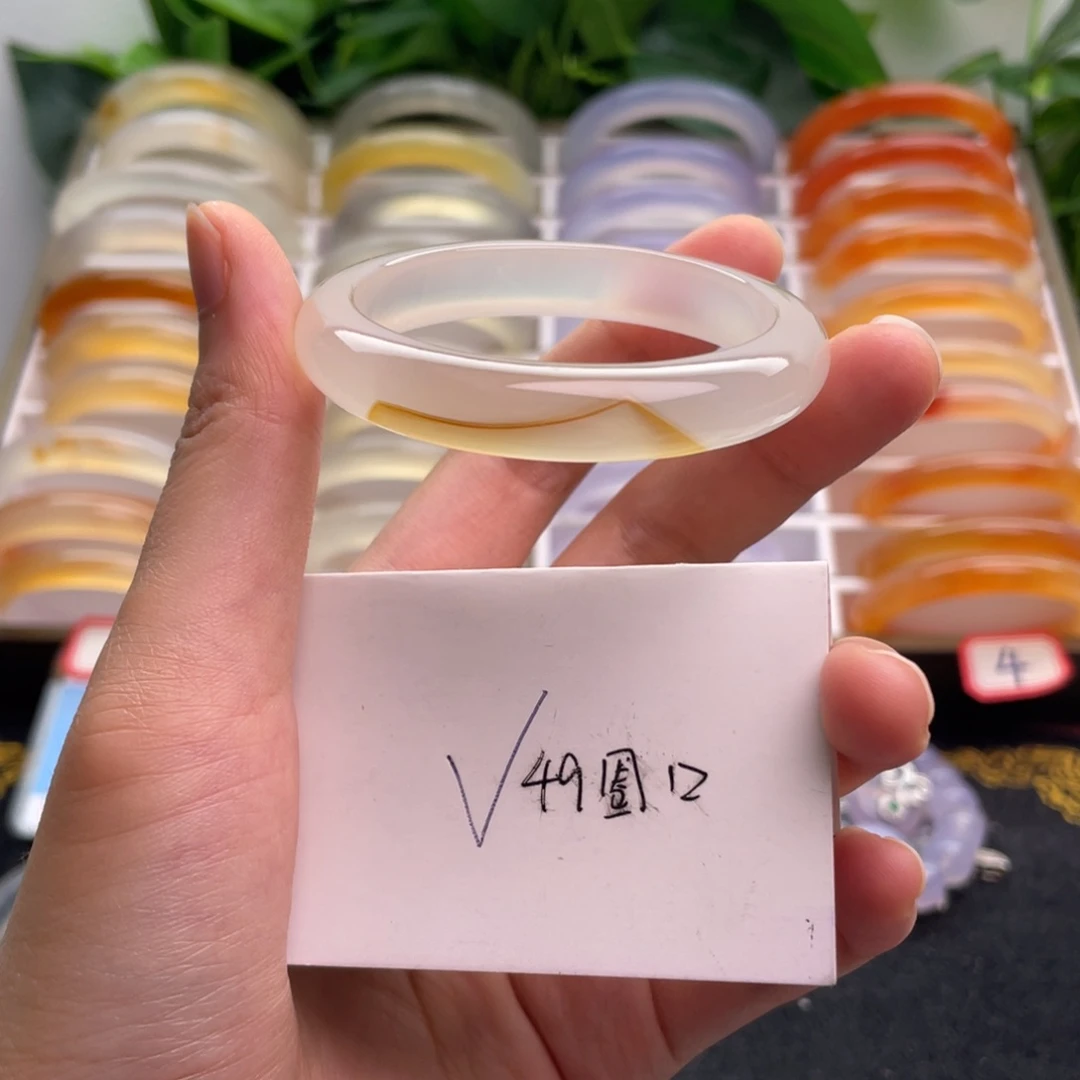 玛瑙/玉髓手镯未镶嵌11