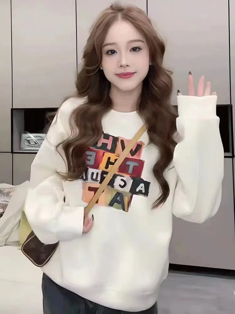 D162女款设计感彩色字母加绒卫衣12608