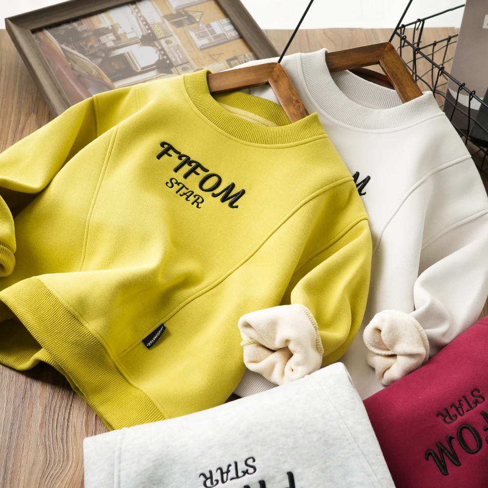 儿童秋冬字母刺绣拼接圆领加绒卫衣百搭中大童上衣男童24440