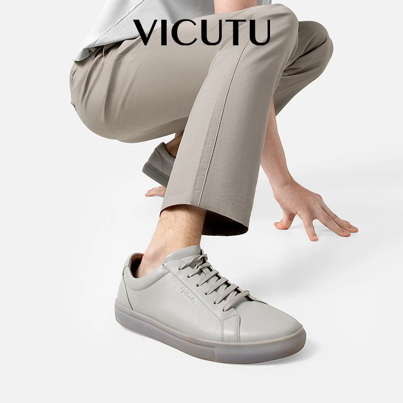 威可多休闲鞋男春秋季牛皮轻盈时尚百搭运动透气经典舒适低帮板鞋