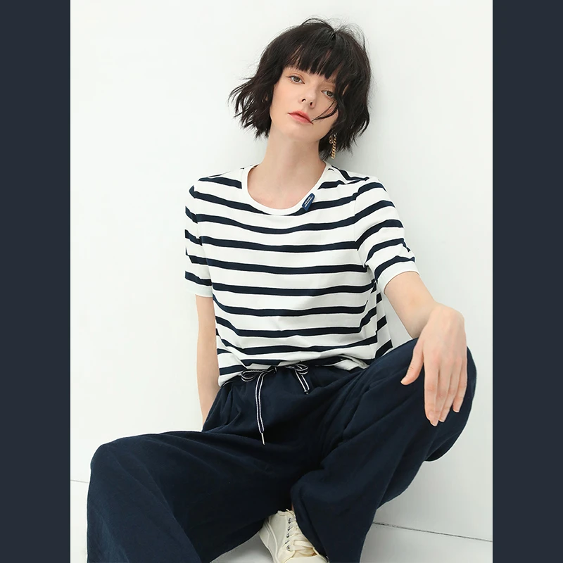 COCOBELLA设计感装饰短款条纹休闲T恤女蓝白条纹短袖上衣TS121