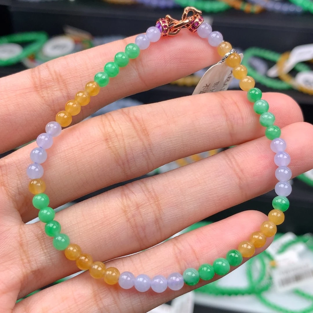 翡翠手链未镶嵌卡