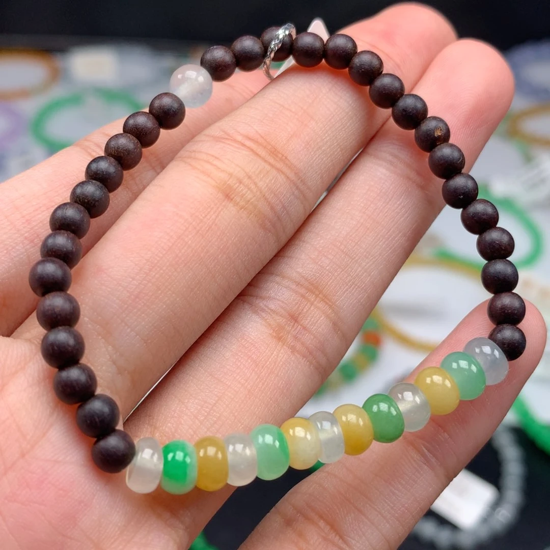 翡翠手链未镶嵌卡