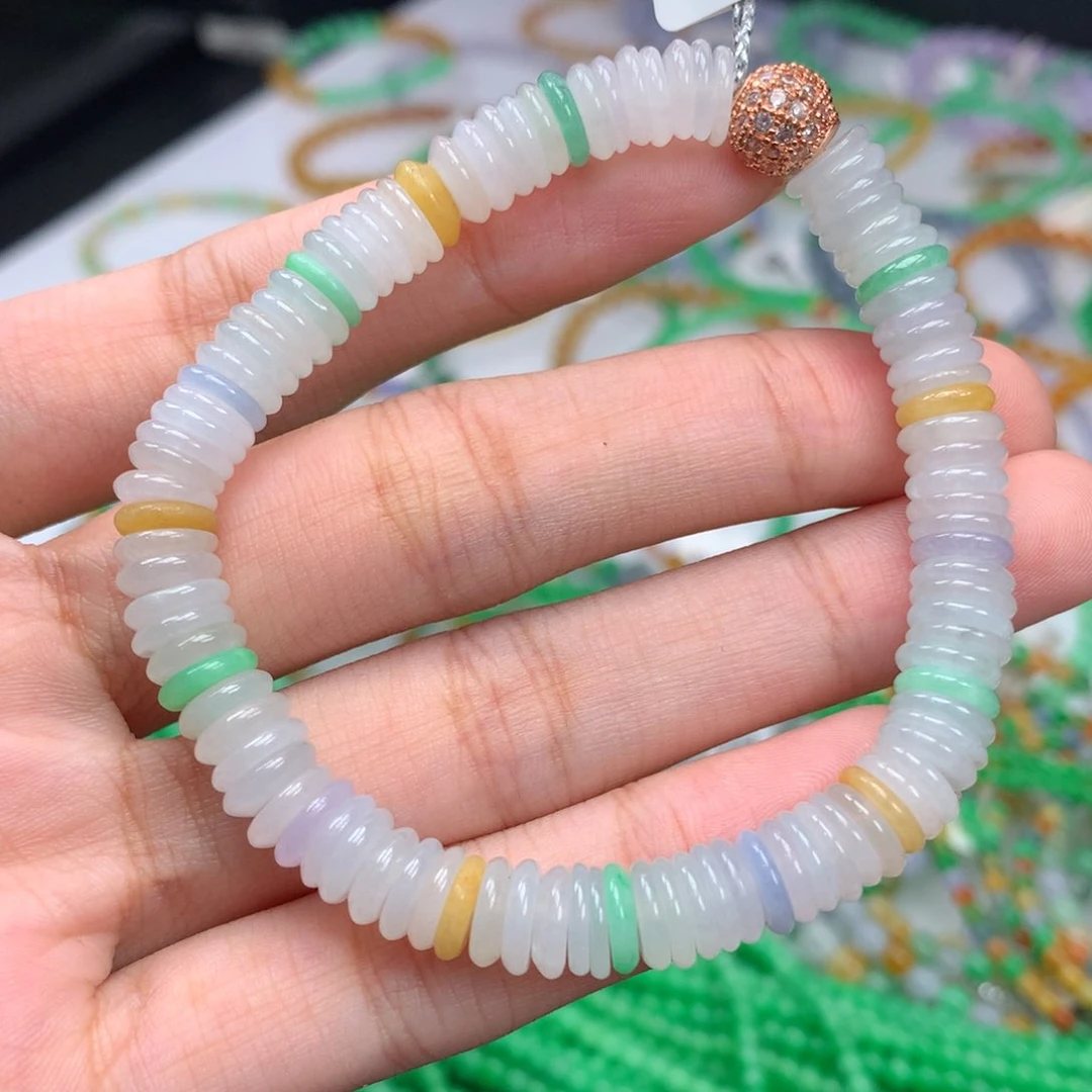 翡翠手链未镶嵌卡