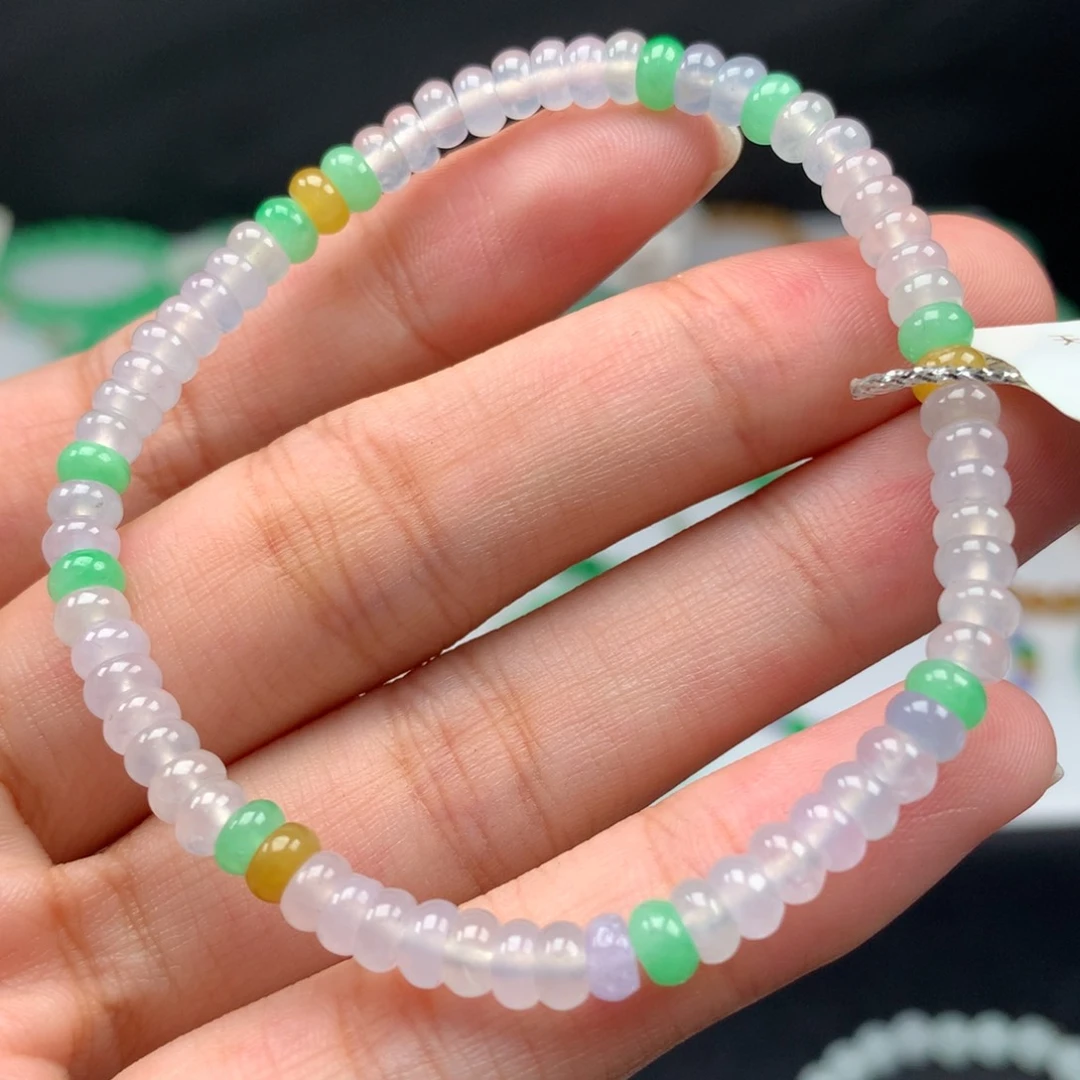 翡翠手链未镶嵌卡