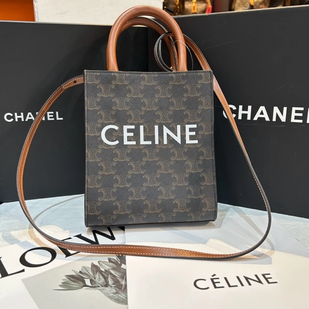 95新 Celine/思琳 Celine老花琴谱包 24100018-01