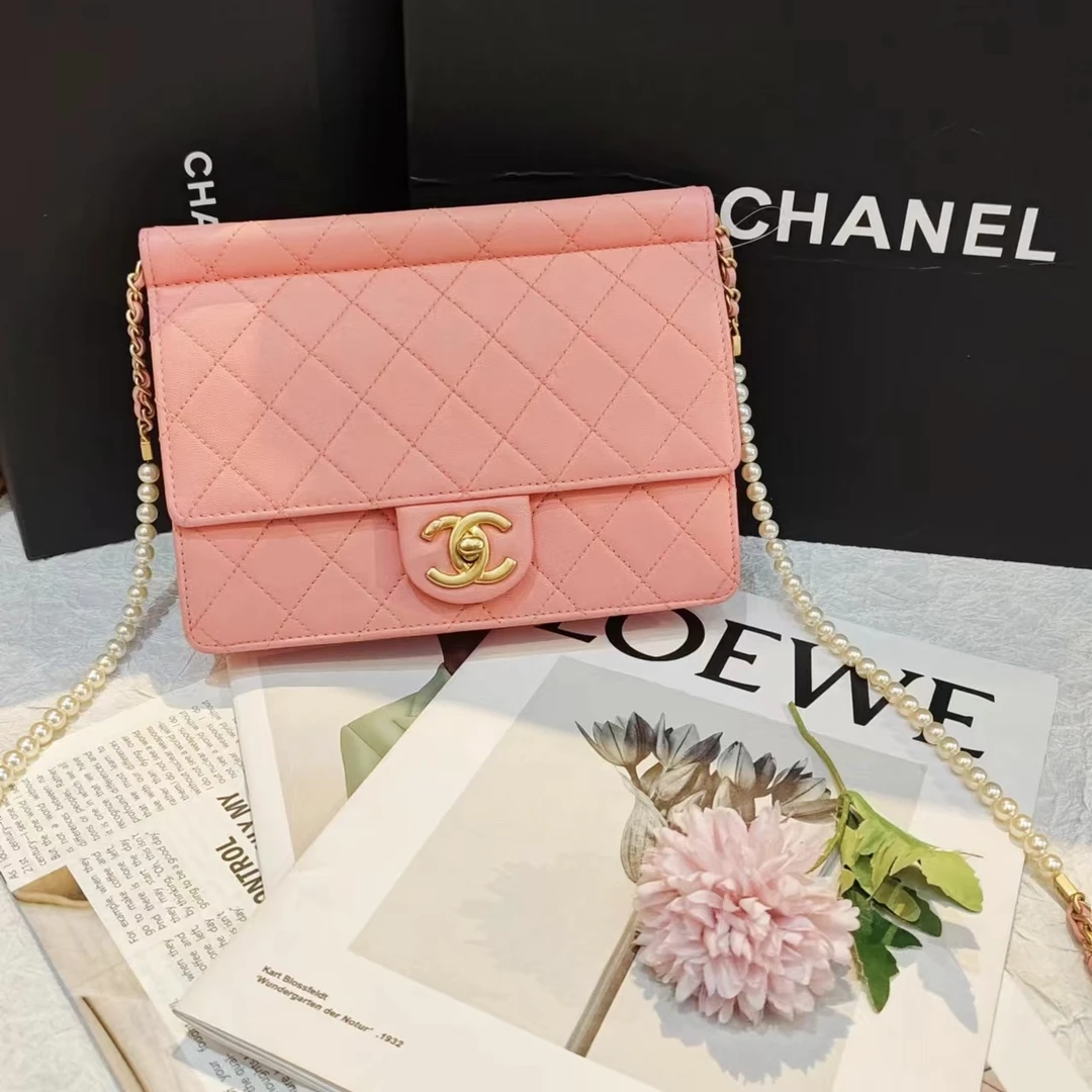 95新 Chanel/香奈儿 Chanel粉色珍珠链条斜挎包24060177-05