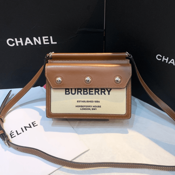 95新 BURBERRY/博柏利 巴宝莉拼色斜挎包24070162-04