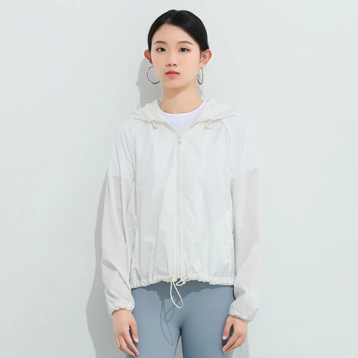 FV208252-001 女士轻薄透气连帽皮肤衣