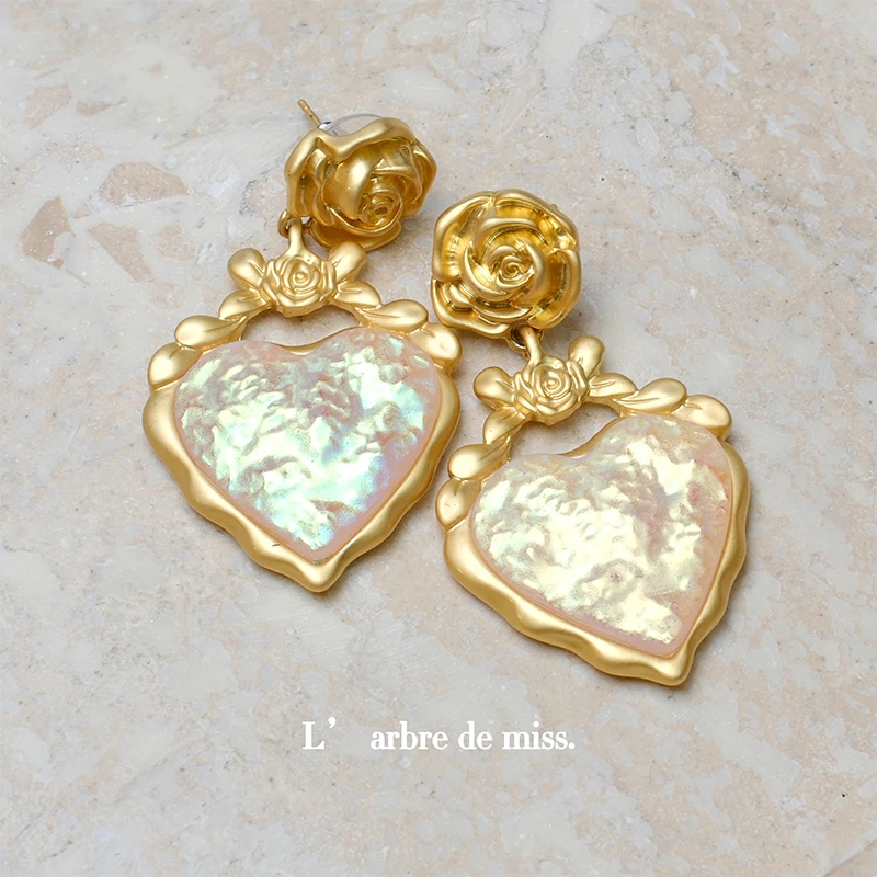 铜合金耳饰 爱心不规则珠珠玫瑰耳钉复古小众古法