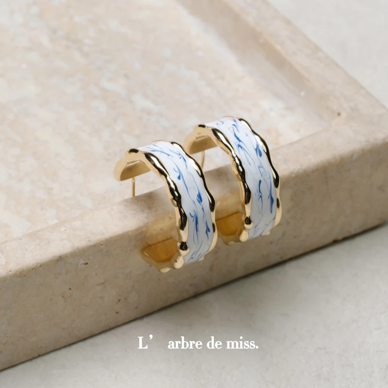 铜合金珐琅耳饰 新中式白色珐琅耳钉百搭复古时尚设计感