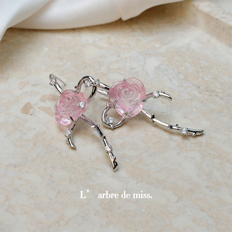 铜合金耳饰 S925玫瑰蝴蝶结镶钻耳钉复古少女可爱