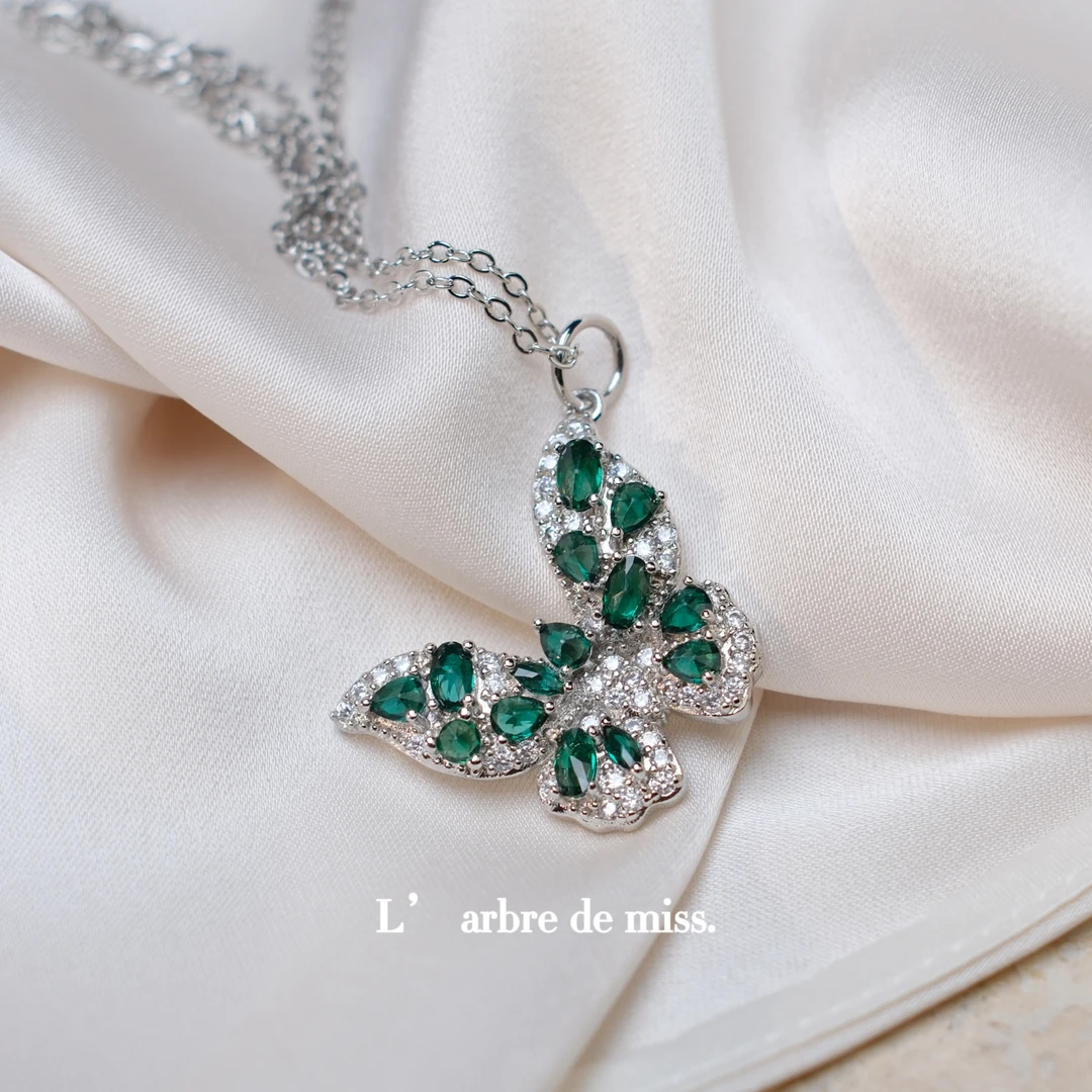 铜合金合成锆石项链 S925墨绿蝴蝶镶钻项链