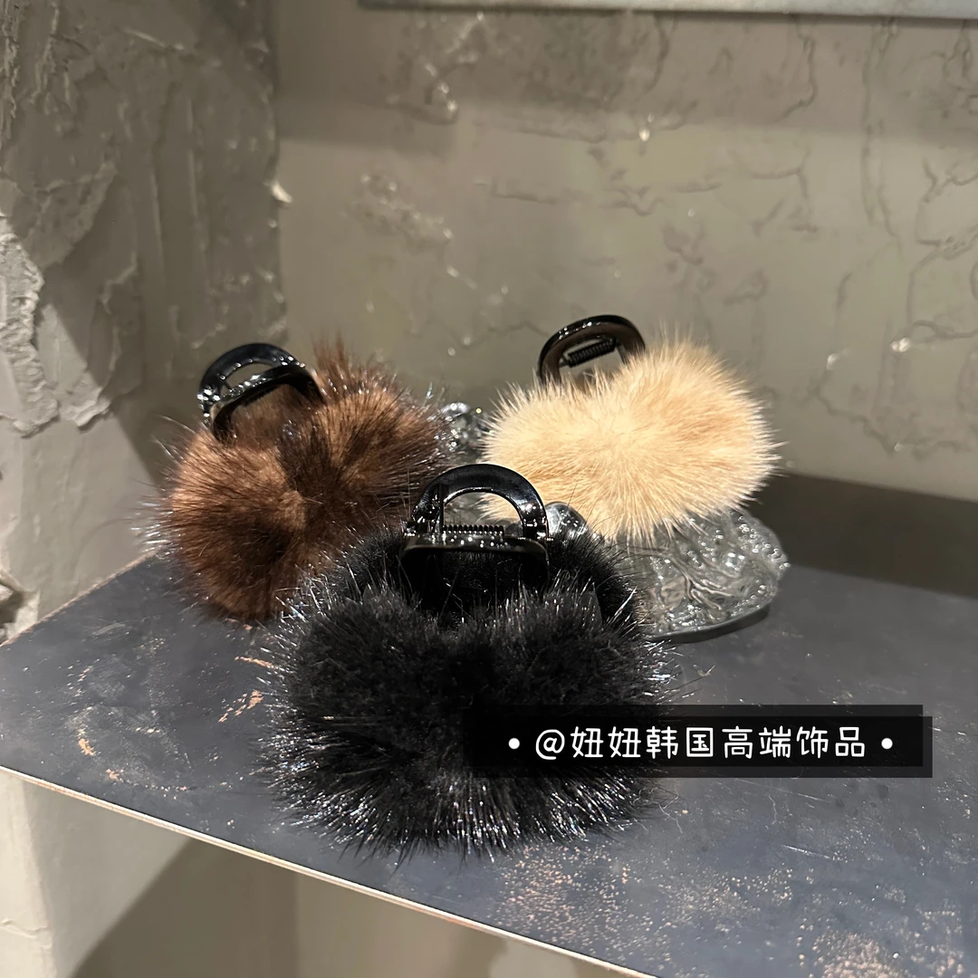 【秋冬氛围感】韩国轻奢定制重工质感厚实貂貂毛ins鲨鱼抓夹发夹8cm