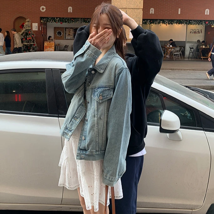 浅色百搭复古牛仔外套女2024秋季新款宽松韩系穿搭小个子长袖上衣