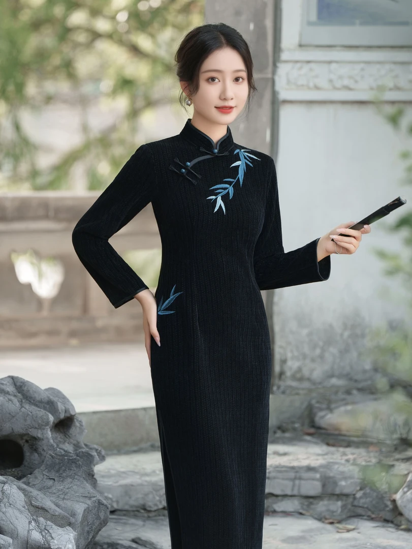 64-583旗袍新中式中长款少女网红纯色夏季包臀裙秋冬日常气质提花