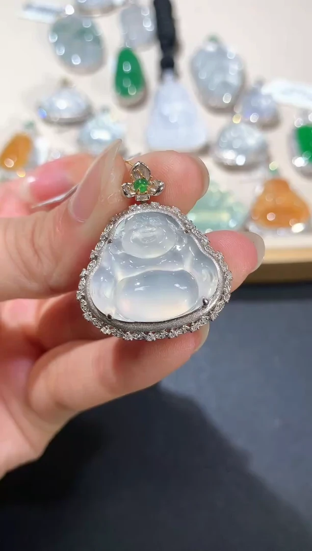 【闪购商品】翡翠吊坠(不含链)18K金镶嵌A368|9800