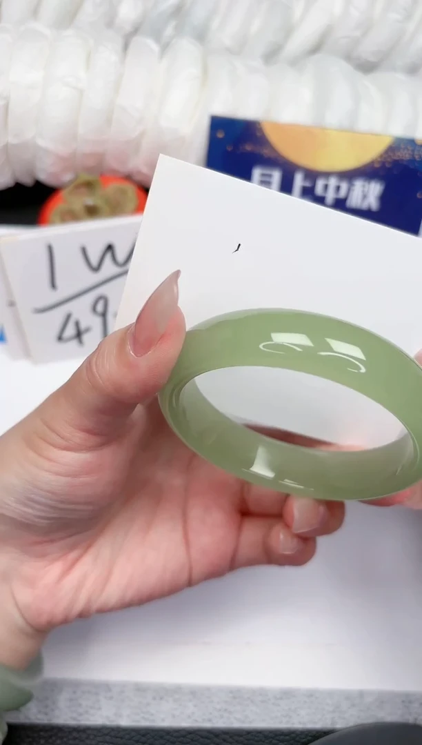 【闪购商品】石英质玉手镯未镶嵌51-56.5