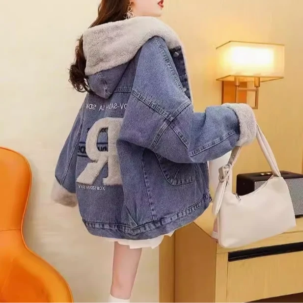 女童牛仔外套秋冬新款洋气中大童休闲百搭牛仔外套儿童牛仔衣