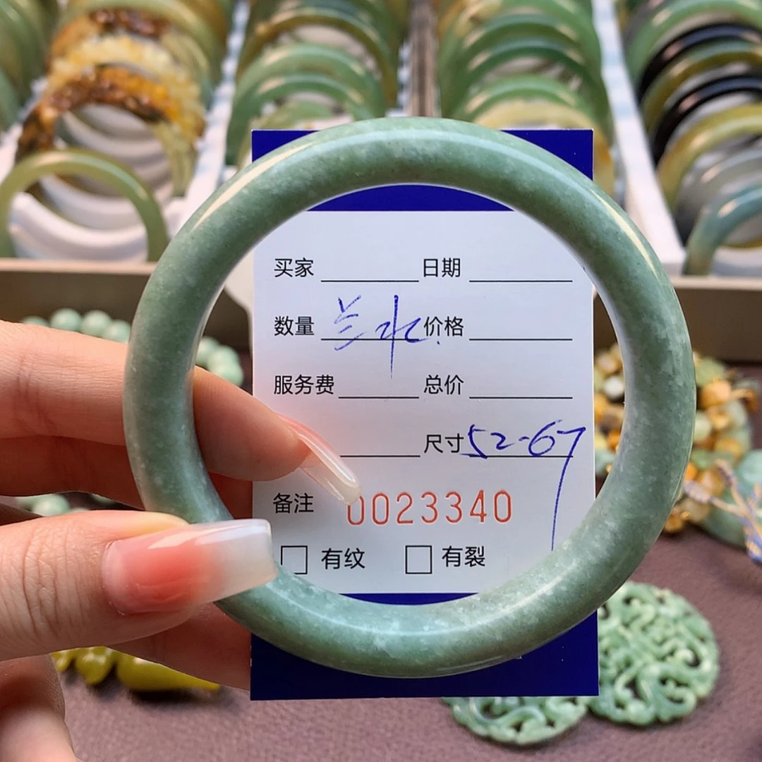 【闪购商品】蛇纹石玉颈饰合金