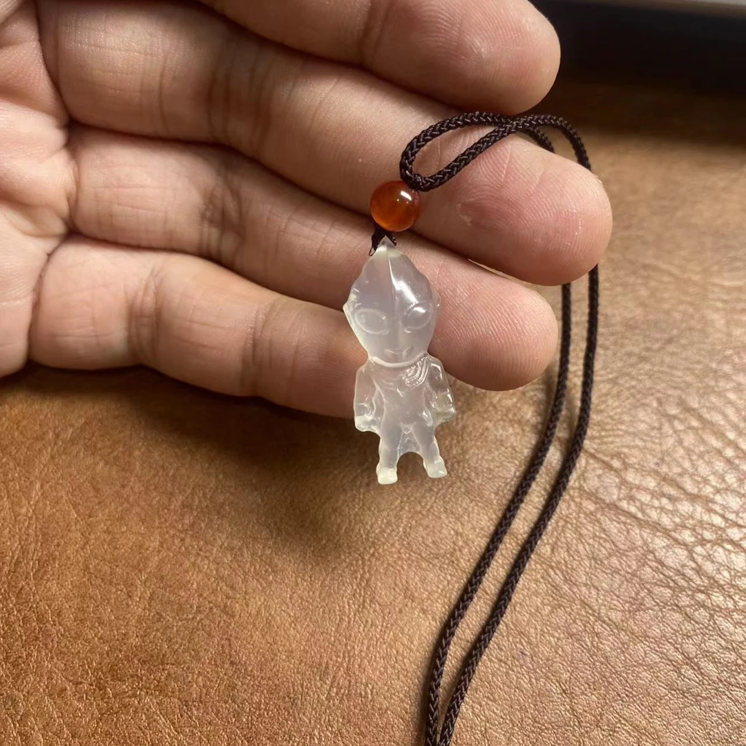 天然岫玉奥特曼(您相信光吗）