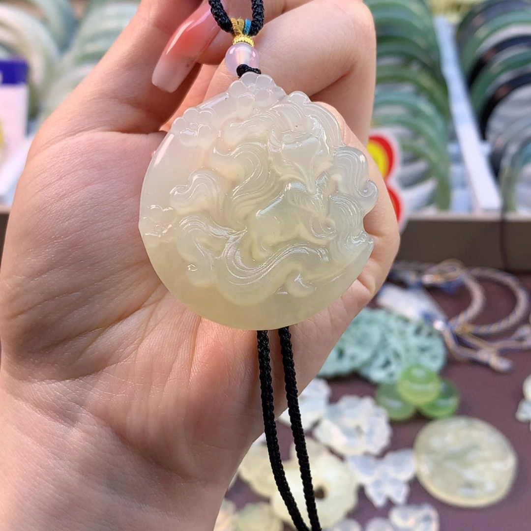 【闪购商品】蛇纹石玉颈饰合金