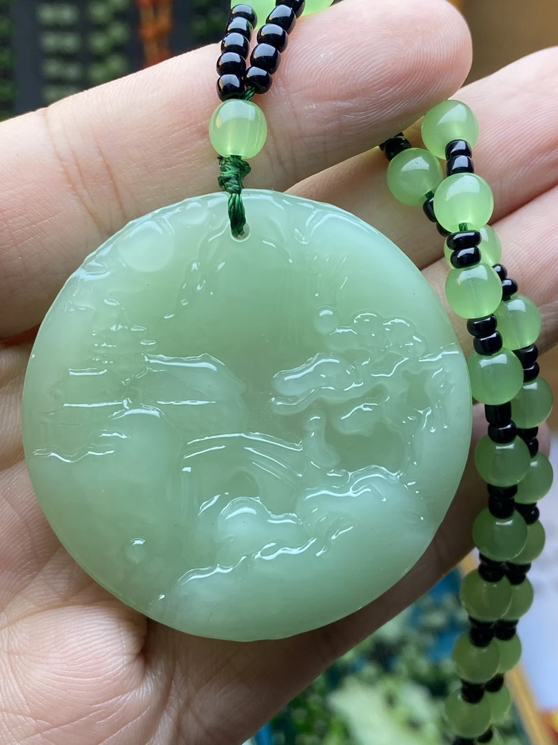 ZQ浅绿色大号百搭经典山水牌挂饰吊坠
