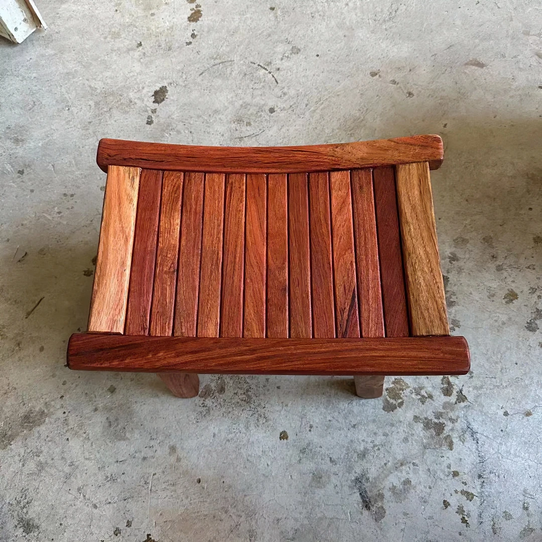 红木家具凳子进口实木浴室凳洗脚凳马鞍凳实木换鞋凳钓鱼凳包邮