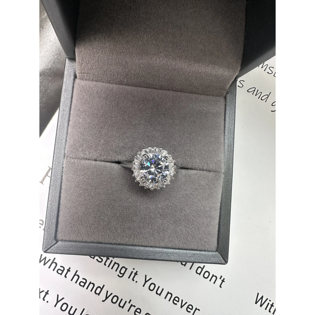 晶泽戒指2ct【美不将就】流光溢彩戒指LB047