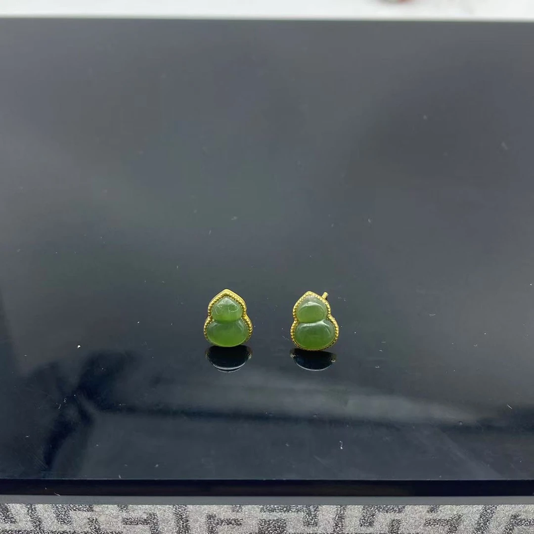 天然和田玉葫芦耳饰h971-多样性发一