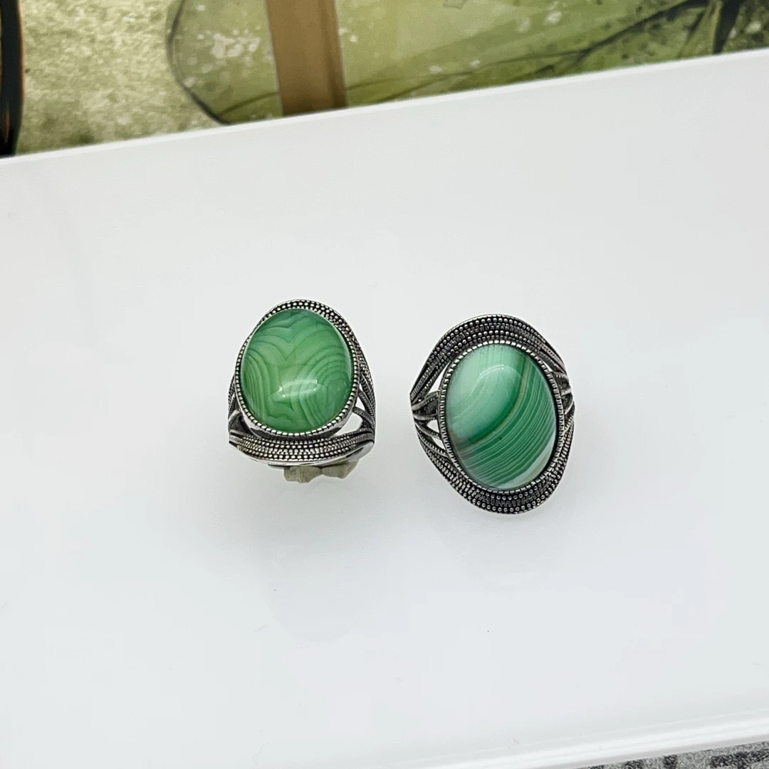 天然绿玛瑙大蛋面戒指 D189—多样性发一件