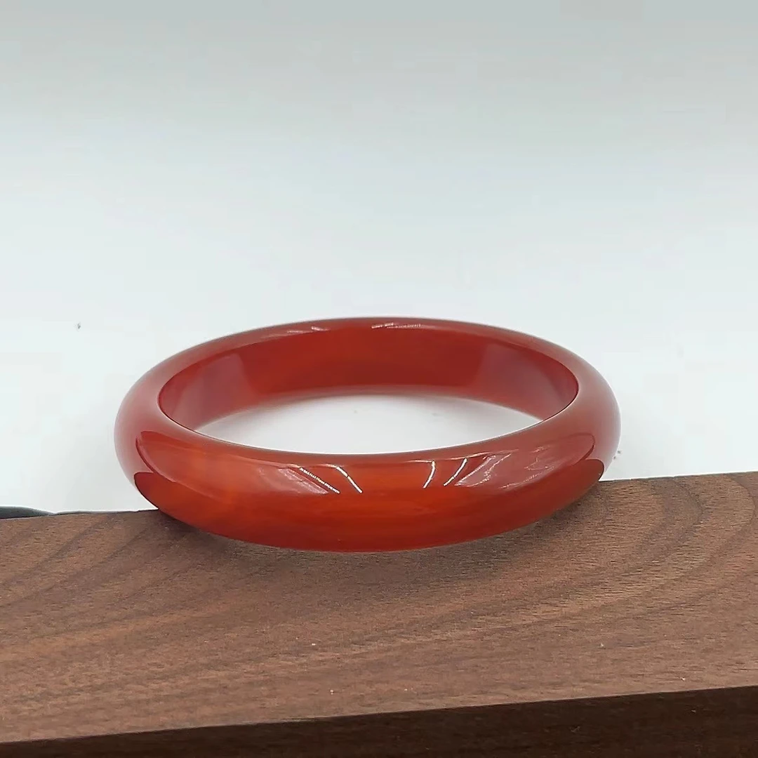 天然南红玛瑙手镯多样性发