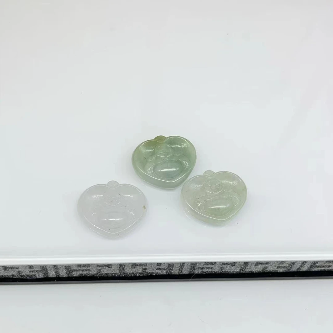 瑕疵处理天然缅甸a货翡翠爱心中有佛吊坠 XC026—多样性发一件