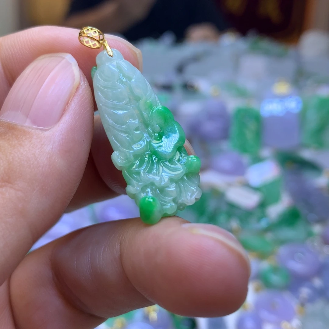 翡翠颈饰18K金镶嵌bachufachubn