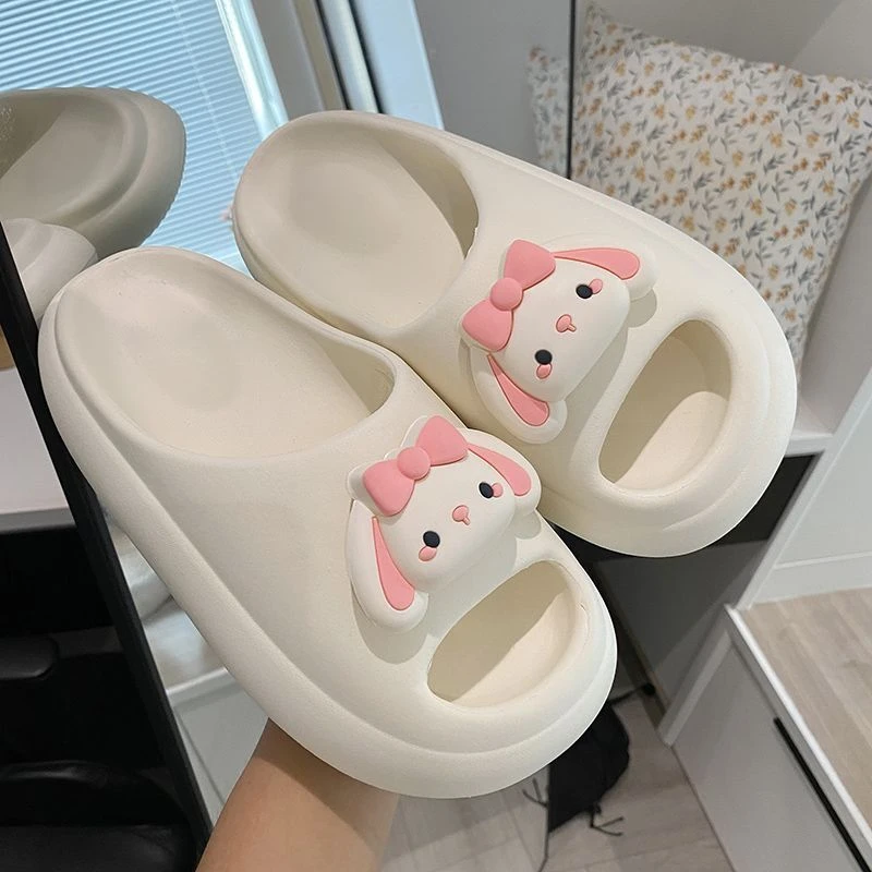网红时尚夏季浴室踩屎感可爱拖鞋女学生室内外穿厚底居家宿舍凉拖