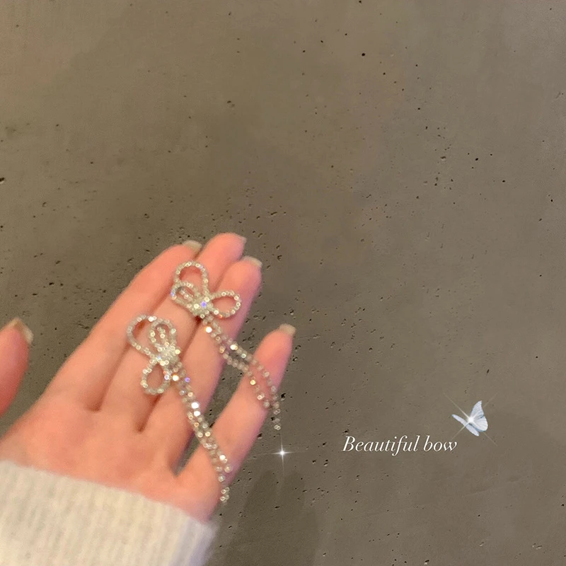小众轻奢蝴蝶结耳环女银针气质高级感耳钉网红爆款耳饰品