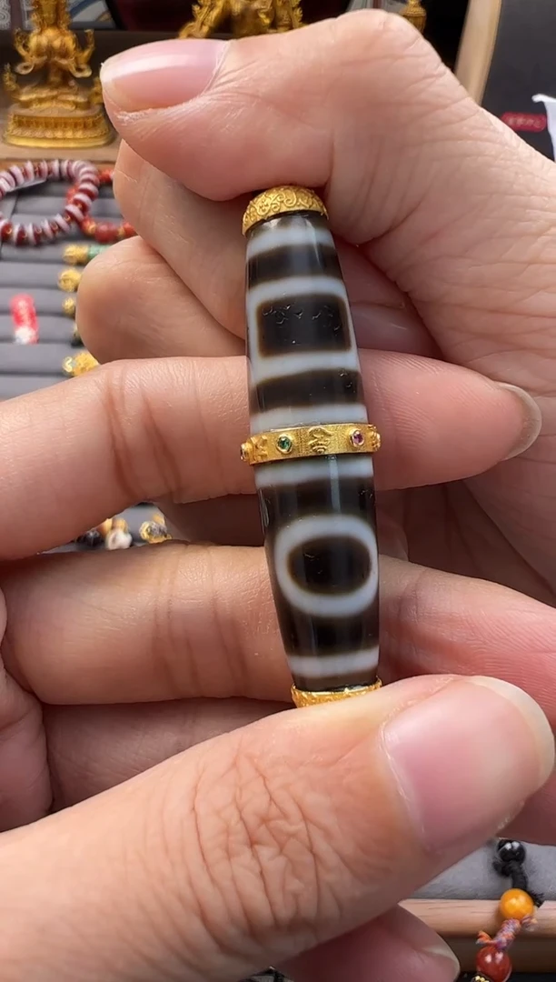 【闪购商品】玛瑙挂件18K金镶嵌吊坠