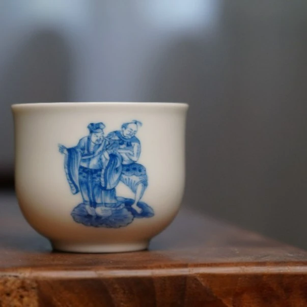 铁手拈花·吕洞宾斗彩青花八仙若深瓯