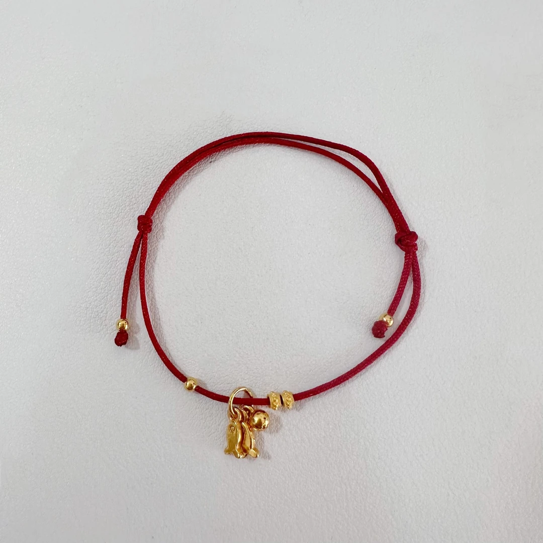 925银手链 s925银小鱼铃铛吊坠红绳手链新中式显白本手饰简约女