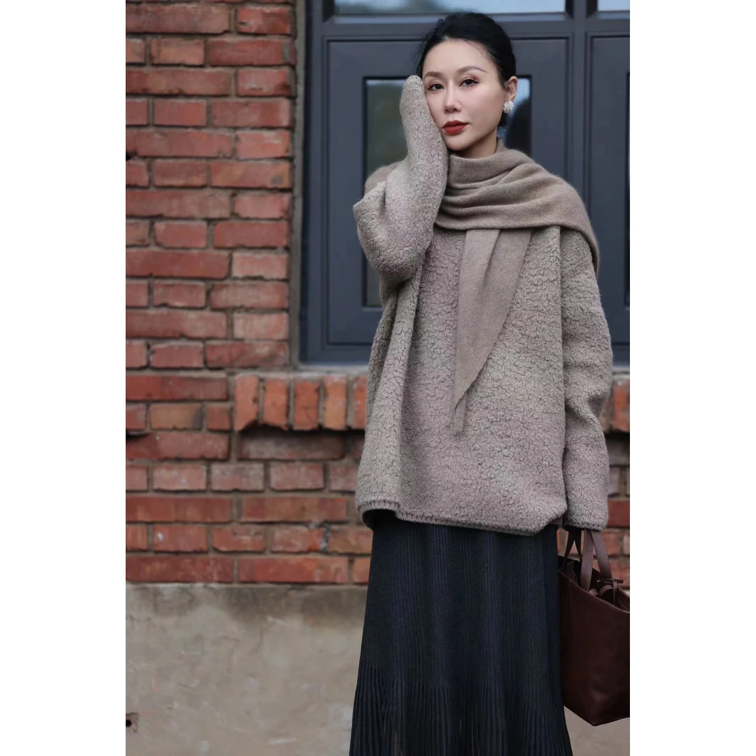 V领套头云朵全羊绒时尚保暖外套