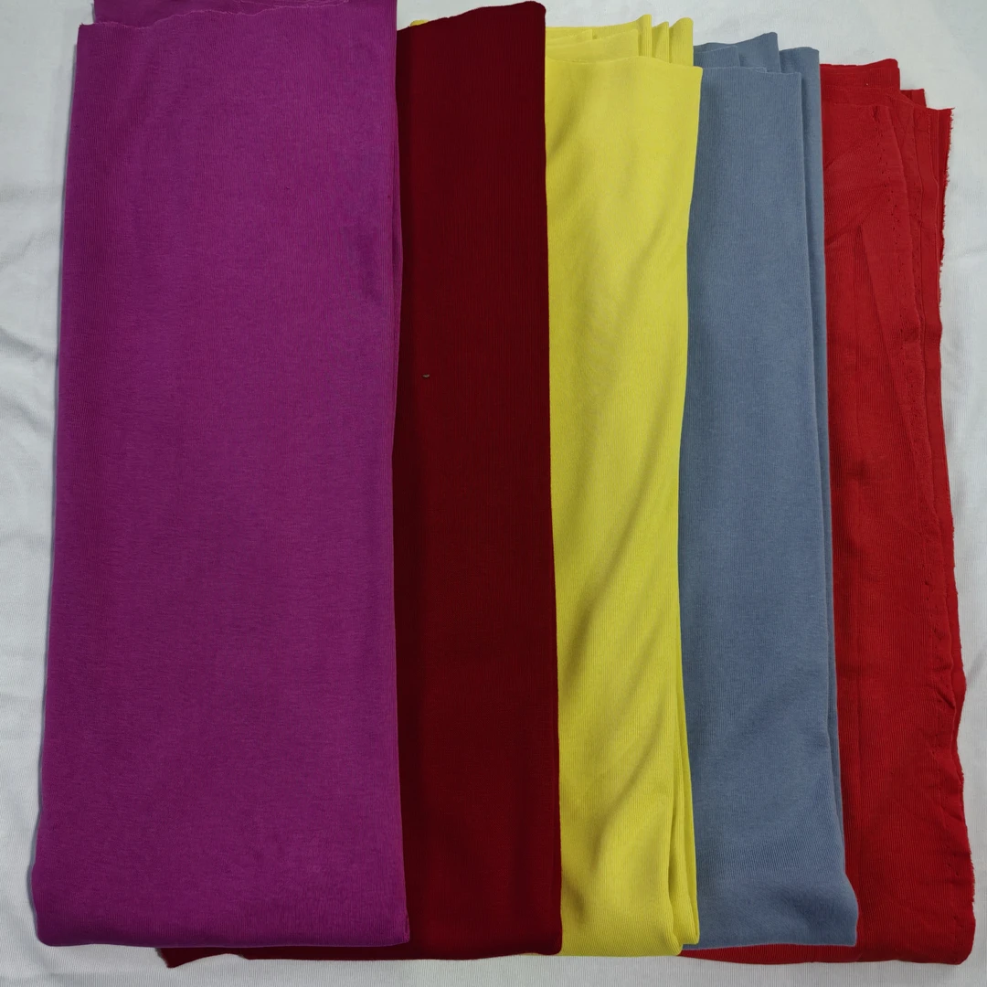 各种布料，各种辅料，裁片