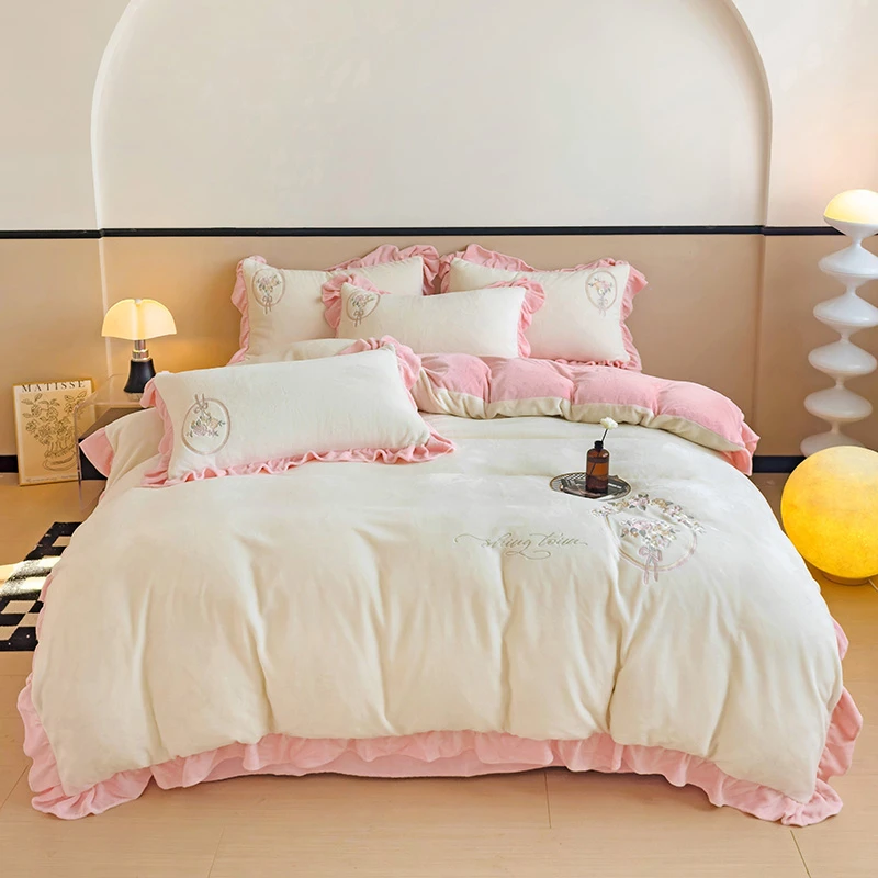 可爱少女心公主风高克重加厚保暖绒全消光牛奶绒绣花四件套双面绒