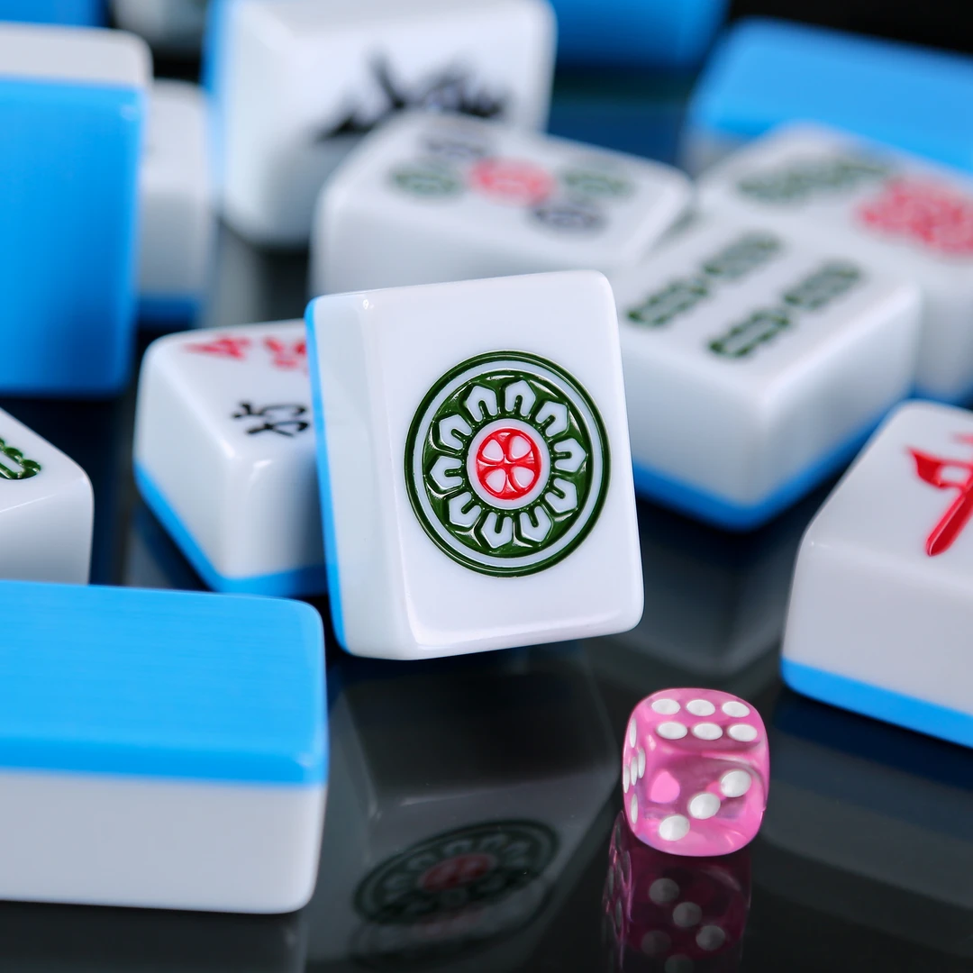 一级品144张麻将蓝色绿色家用耐磨正品密胺耐摔手感光滑颜色组合