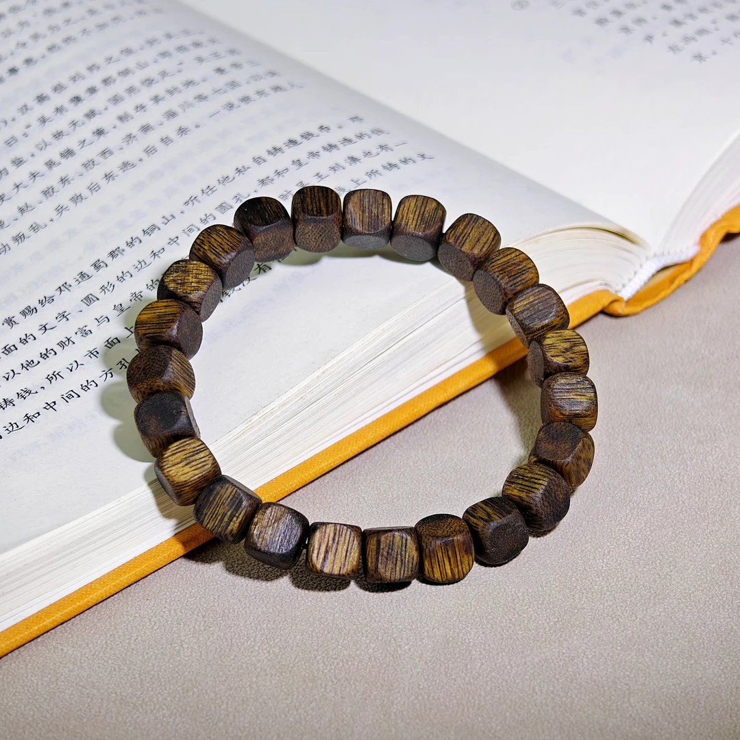 【大方糖】莺歌绿奇楠沉香约8天然正宗手工沉香手串收藏多样性发一