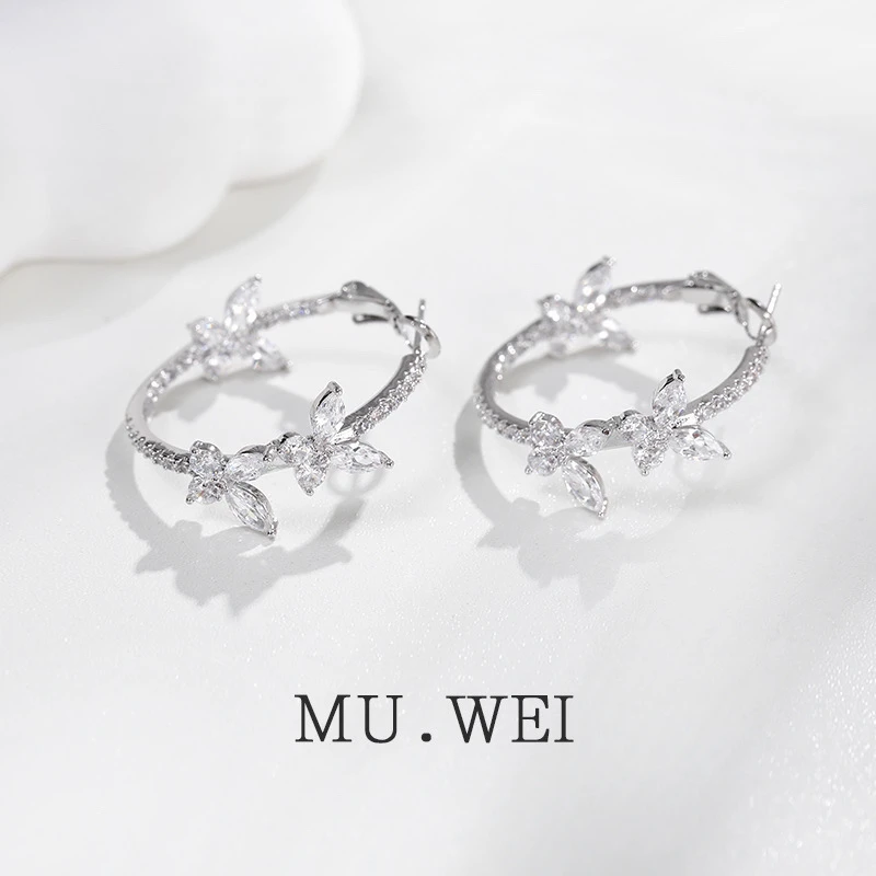 铜合金耳饰 韩版轻奢气质百搭高级感蝴蝶耳圈耳环E172