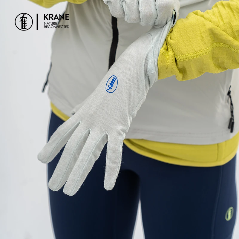 隺  探索·轻盈美利奴手套