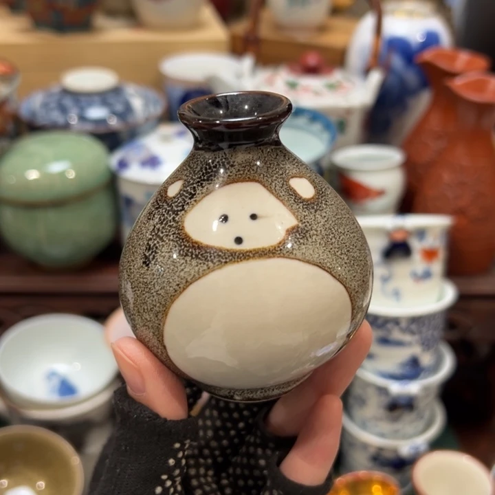 紫砂茶杯物生物化学
