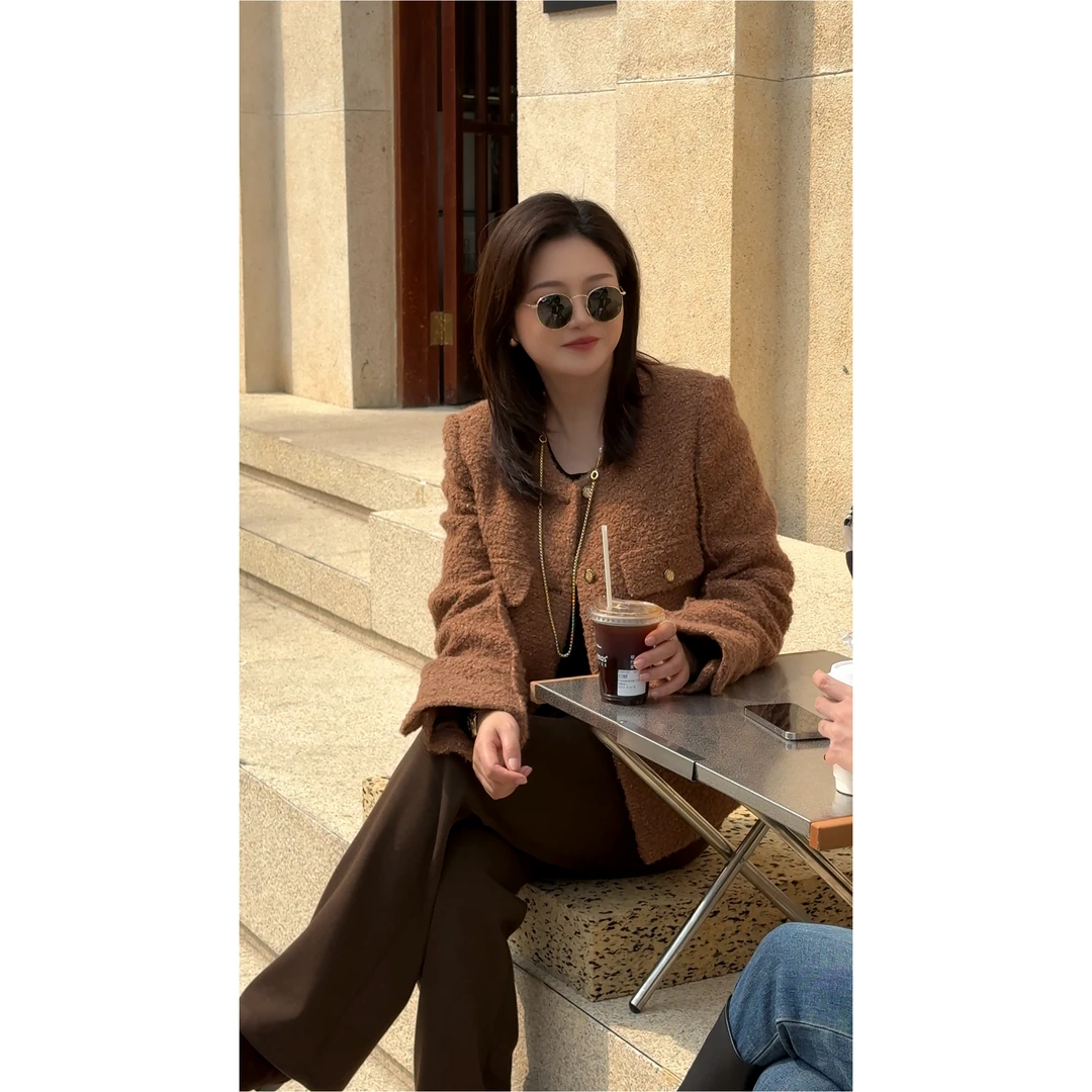 MOOI MONO＂暖暖＂显瘦设计时尚气质圈圈毛小香风百搭短外套M30018